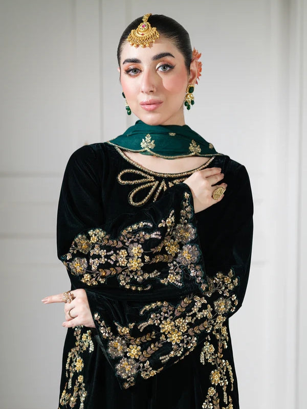 HEERAS - Noir Étoile Velvet