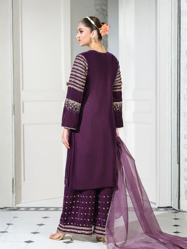 HEERAS - Plum Divina Velvet