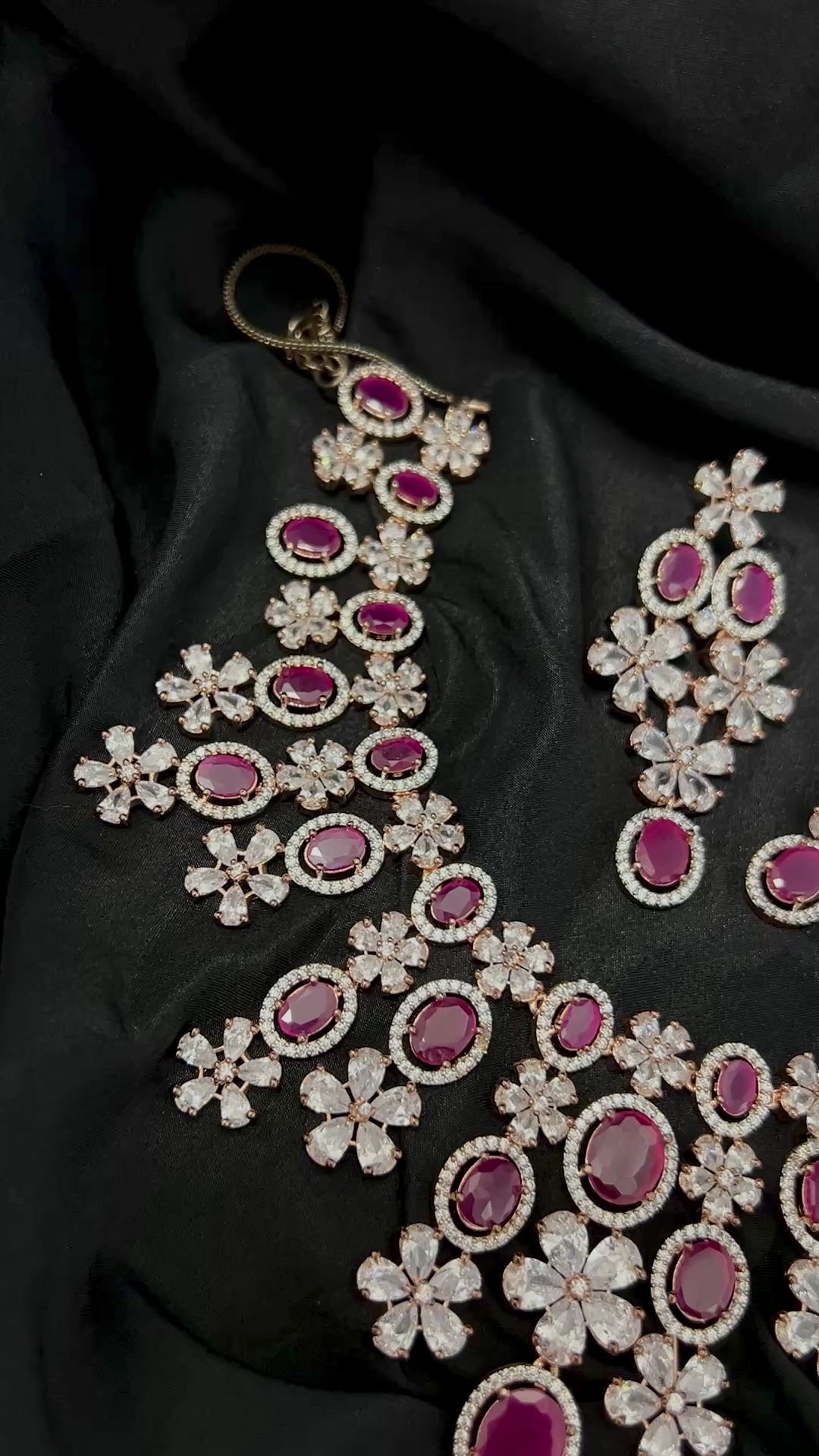 Quzey AD Pink Necklace Set