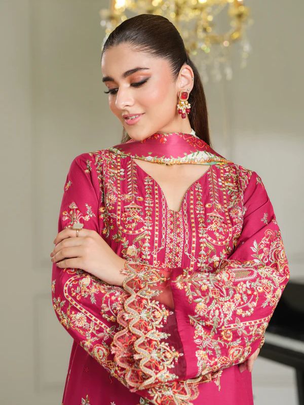 HEERAS - Crimson Aura HR433