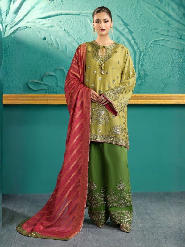 HEERAS - Emerald Prestige HR481