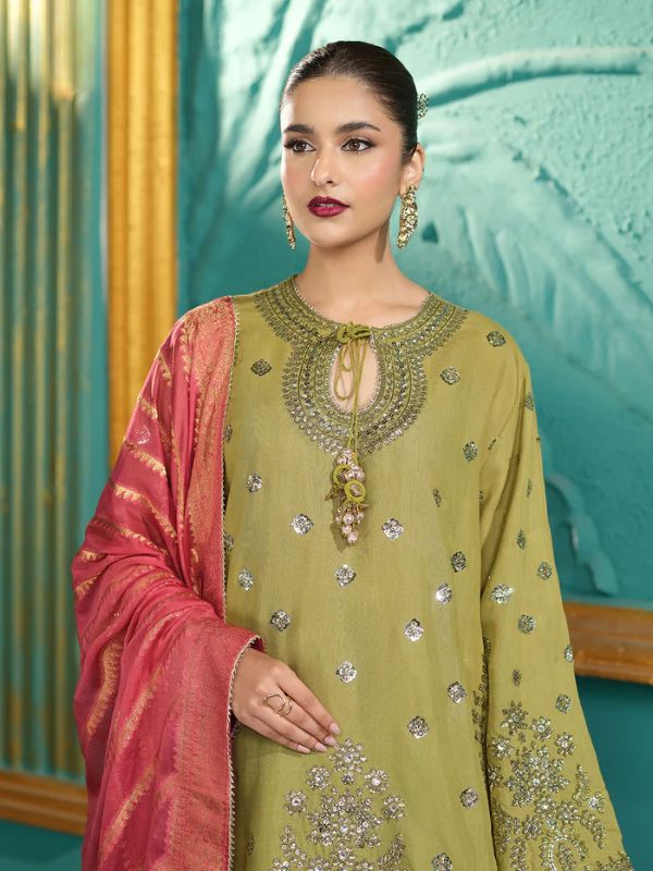 HEERAS - Emerald Prestige HR481