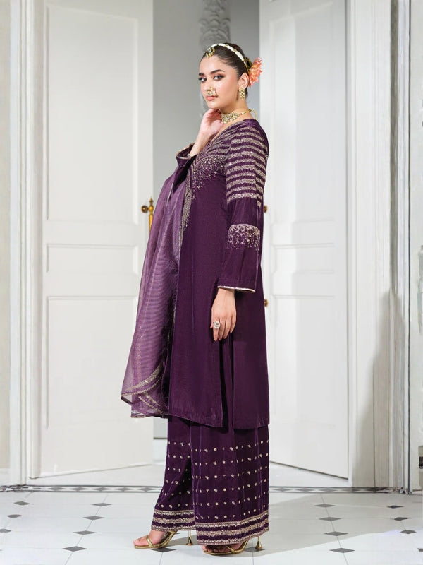 HEERAS - Plum Divina Velvet