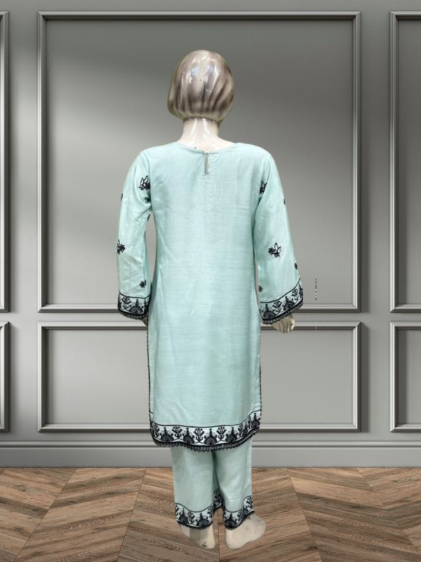 Quzey Kids Embroidered-Pista