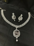 Quzey AD Coal Black Necklace Set