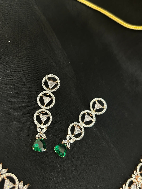 Quzey AD Emerald Stone Necklace Set