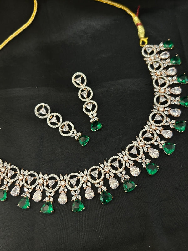 Quzey AD Emerald Stone Necklace Set
