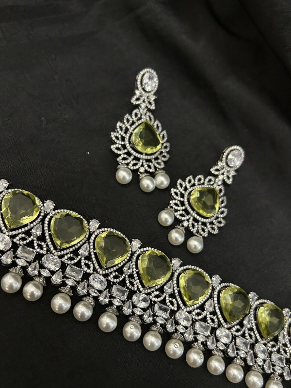 Quzey AD Green Chokar Set