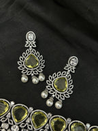 Quzey AD Green Chokar Set