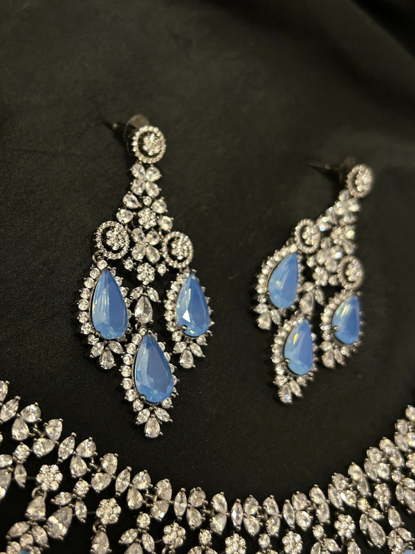 Quzey AD Ice-Blue Necklace Set