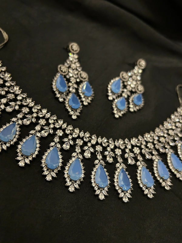 Quzey AD Ice-Blue Necklace Set
