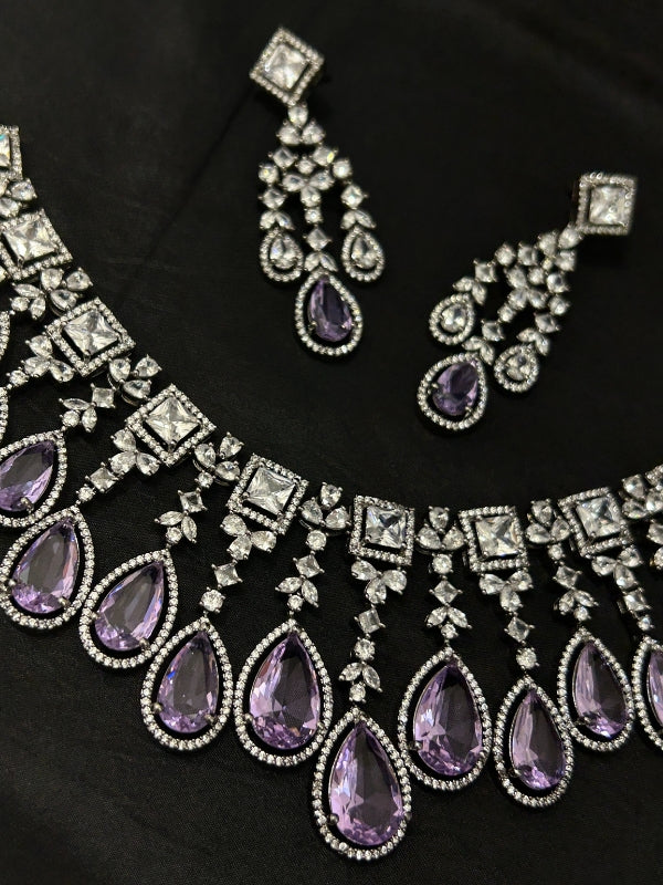 Quzey AD Light Mauve Necklace Set