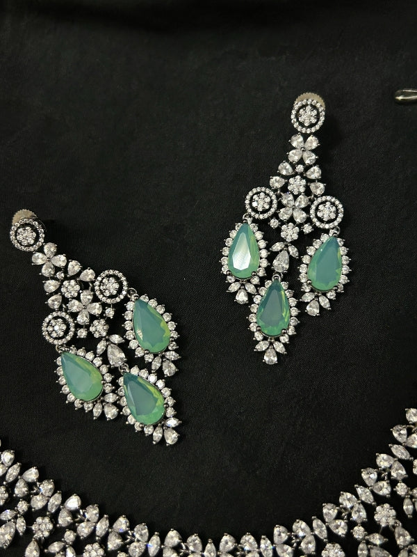 Quzey AD Sea-Green Necklace Set