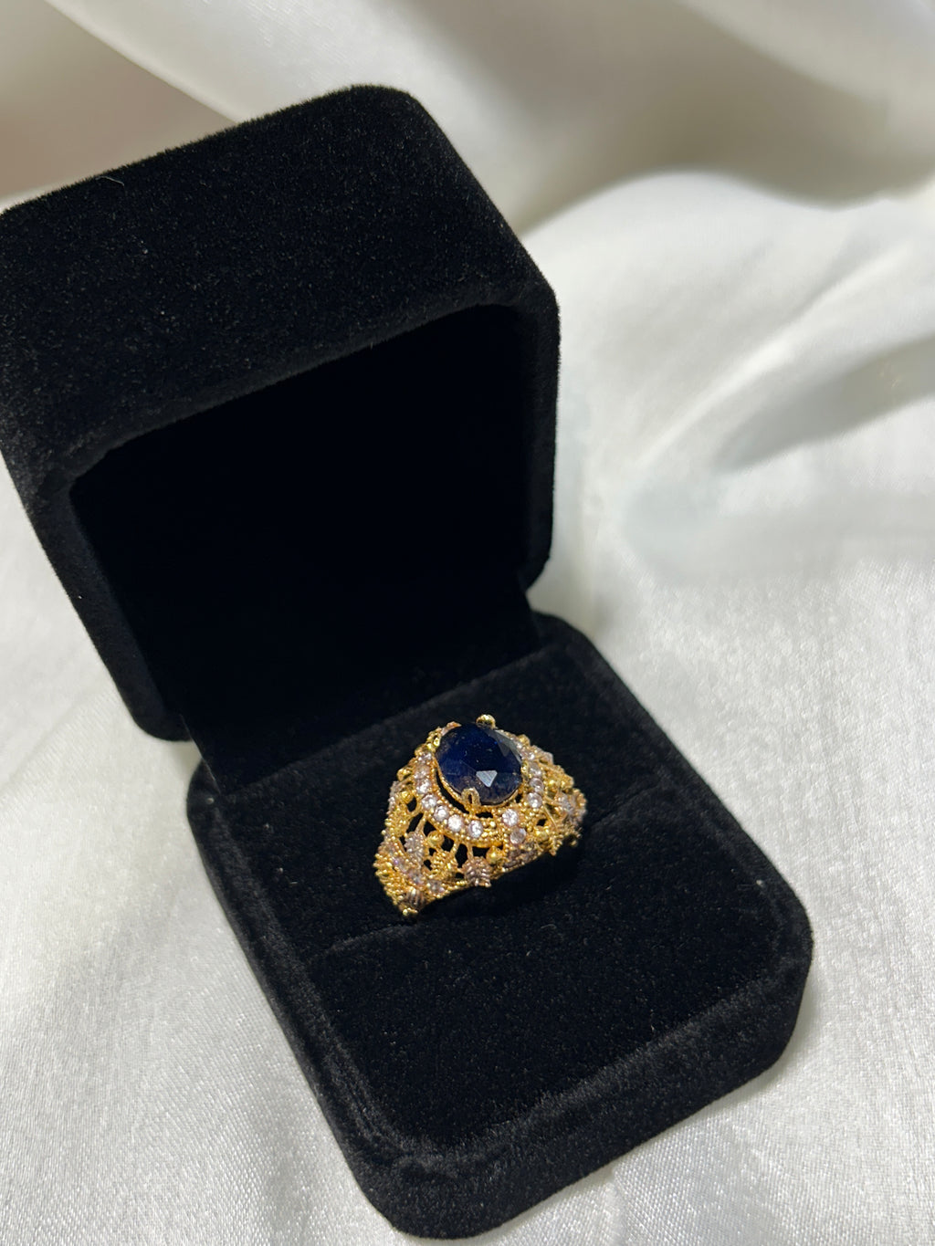 Quzey Blue Stone Ring