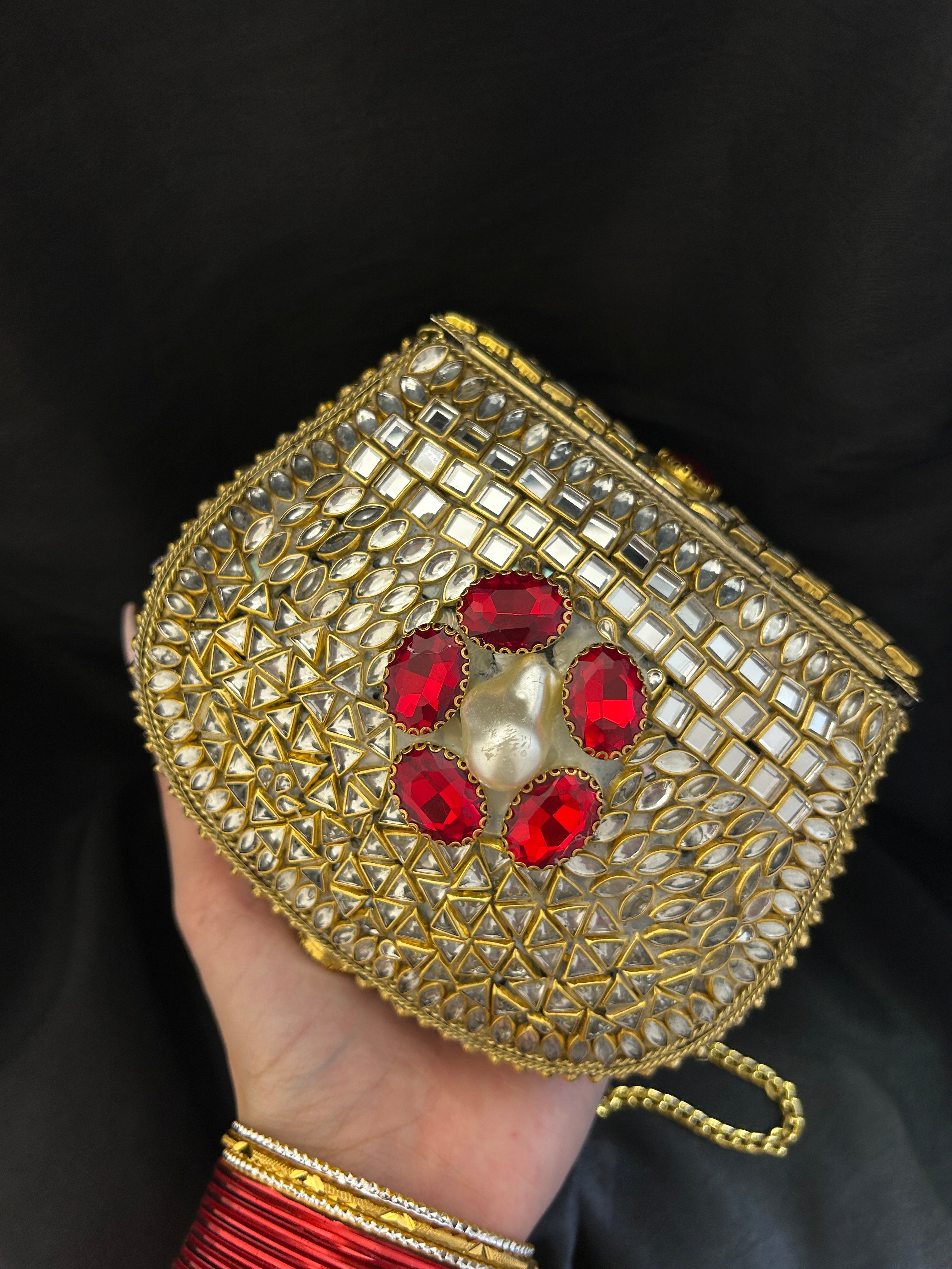 Quzey Kundan Brass Clutch - Red