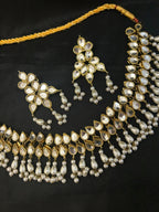 Quzey Kundan Necklace Set