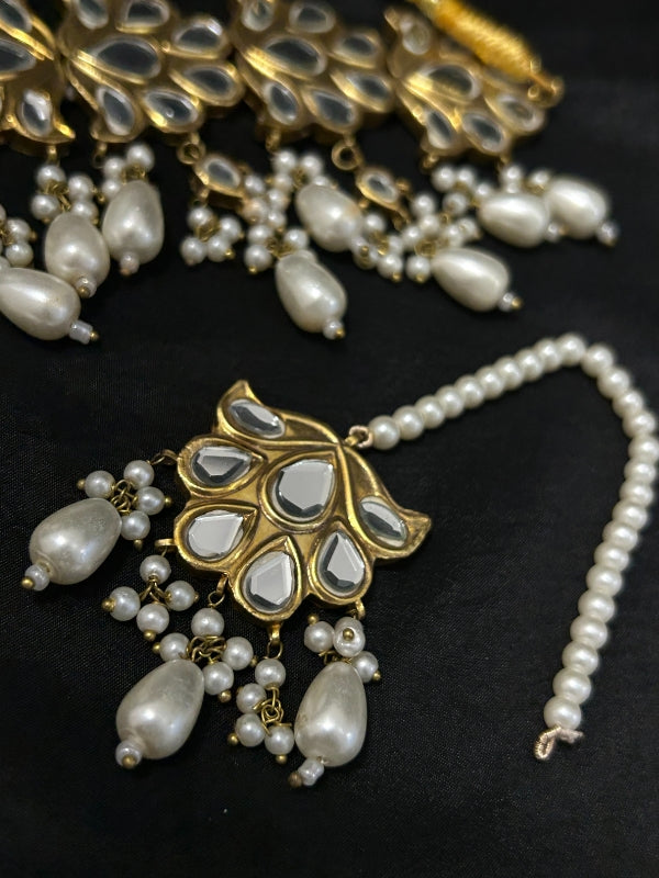 Quzey Pearl Kundan Necklace Set