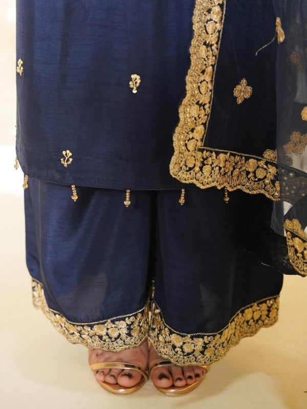 Quzey Raw-Silk Formals AR-05