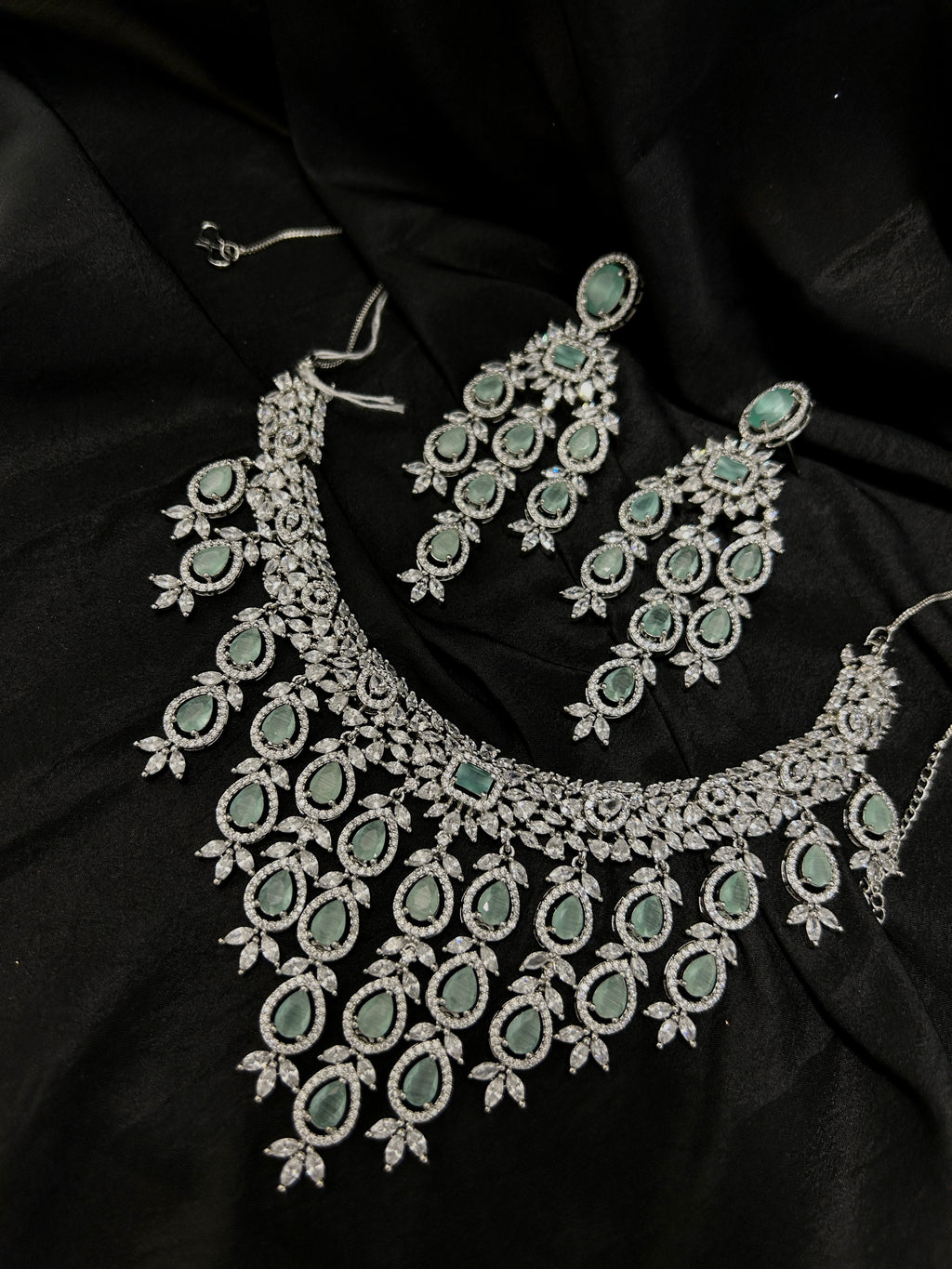 Quzey AD Green Bridal Set