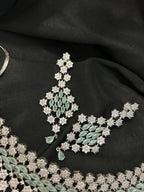 Quzey AD Green Stone Necklace Set