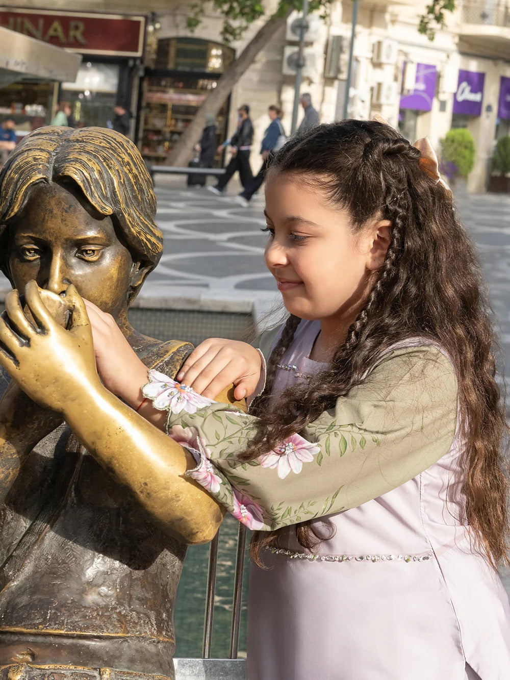 Quzey Festive MMM - AN-157