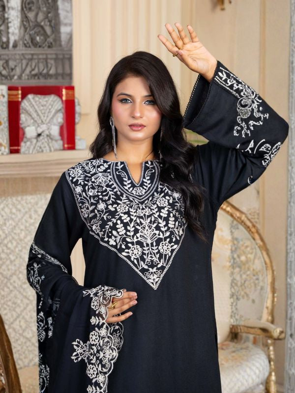 Quzey_Karandi_-_JULIET - black