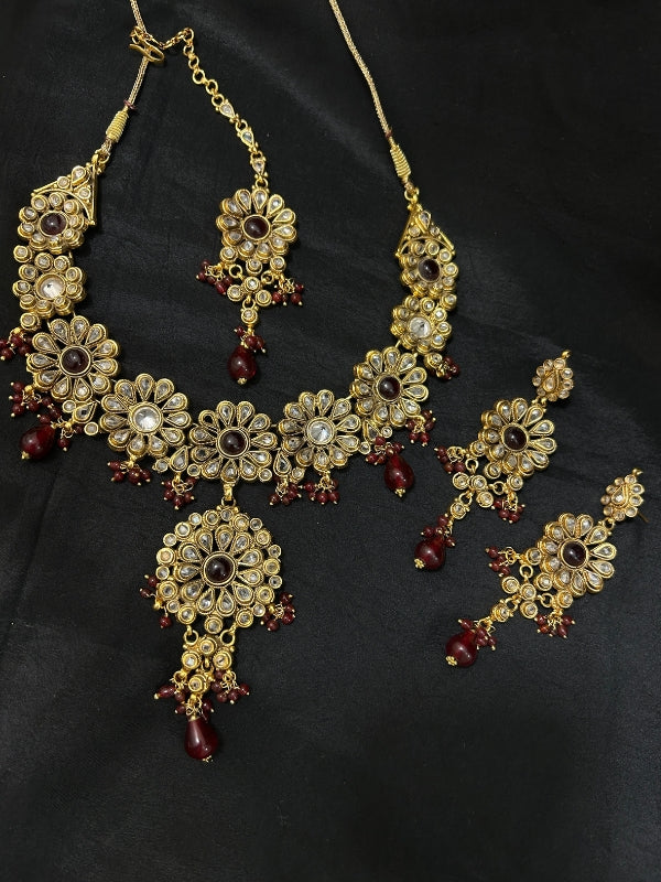 Quzey Kundan Maroon Necklace Set