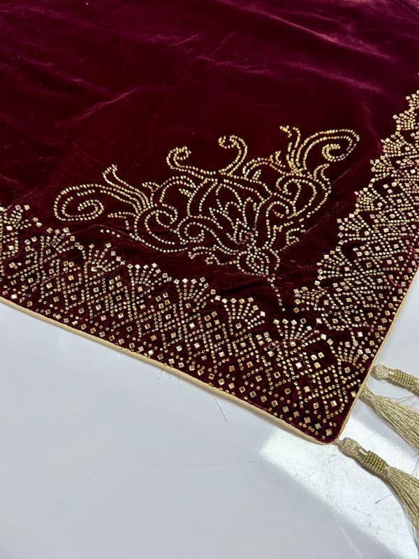 Quzey Swarovski Shawl - Red