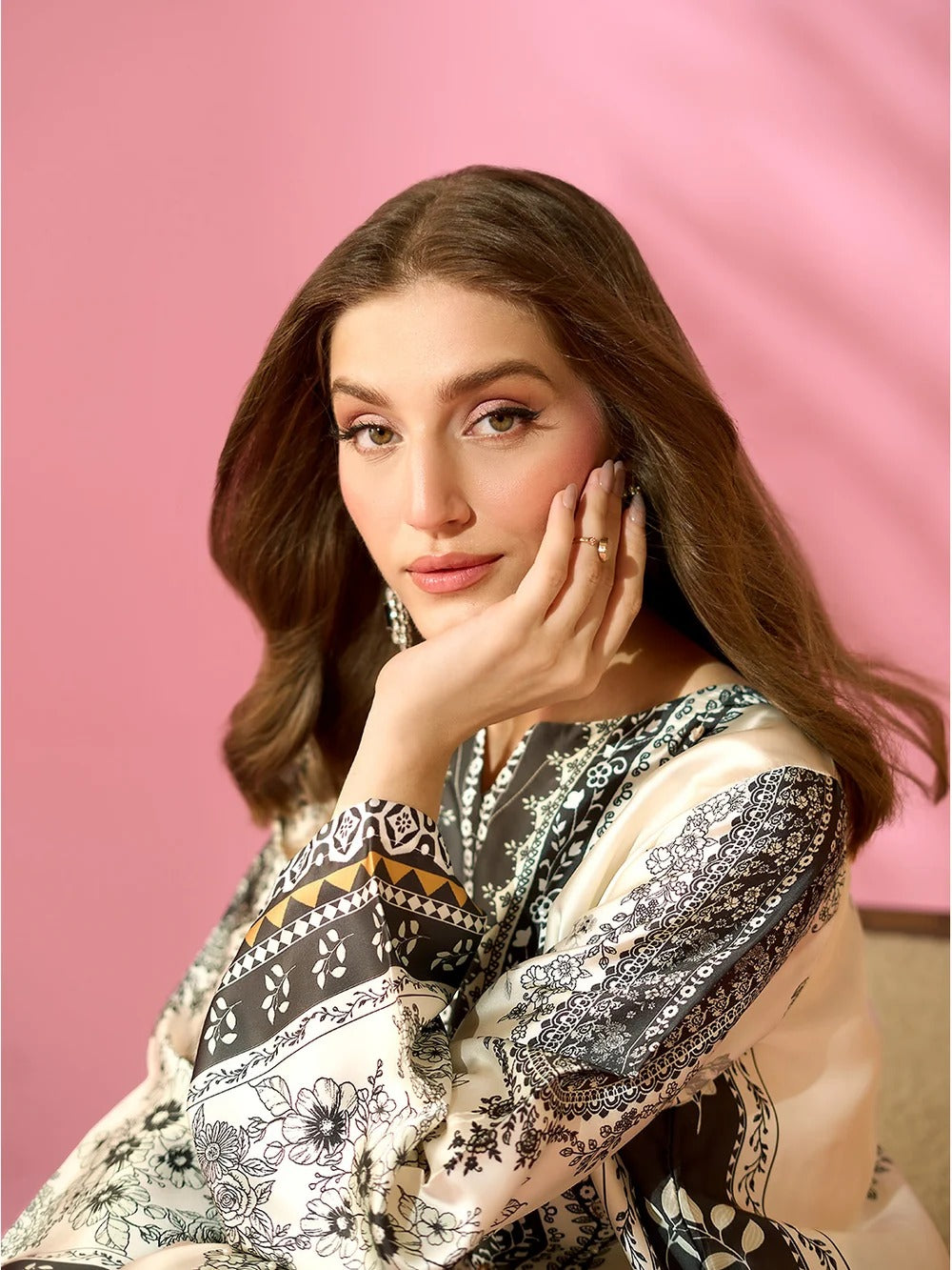 Quzey Silk Kaftan - NOIR