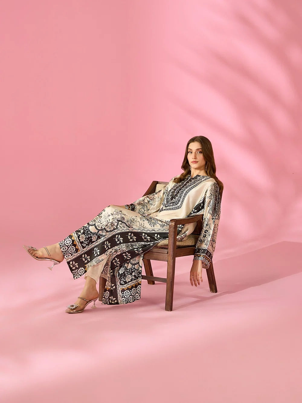 Quzey Silk Kaftan - NOIR