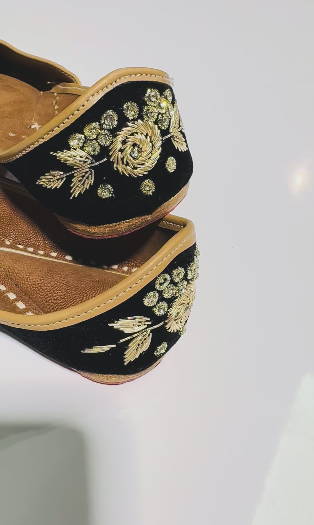 Quzey Obsidian Khussa