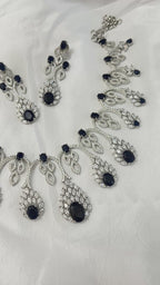 Quzey AD Emerald Necklace