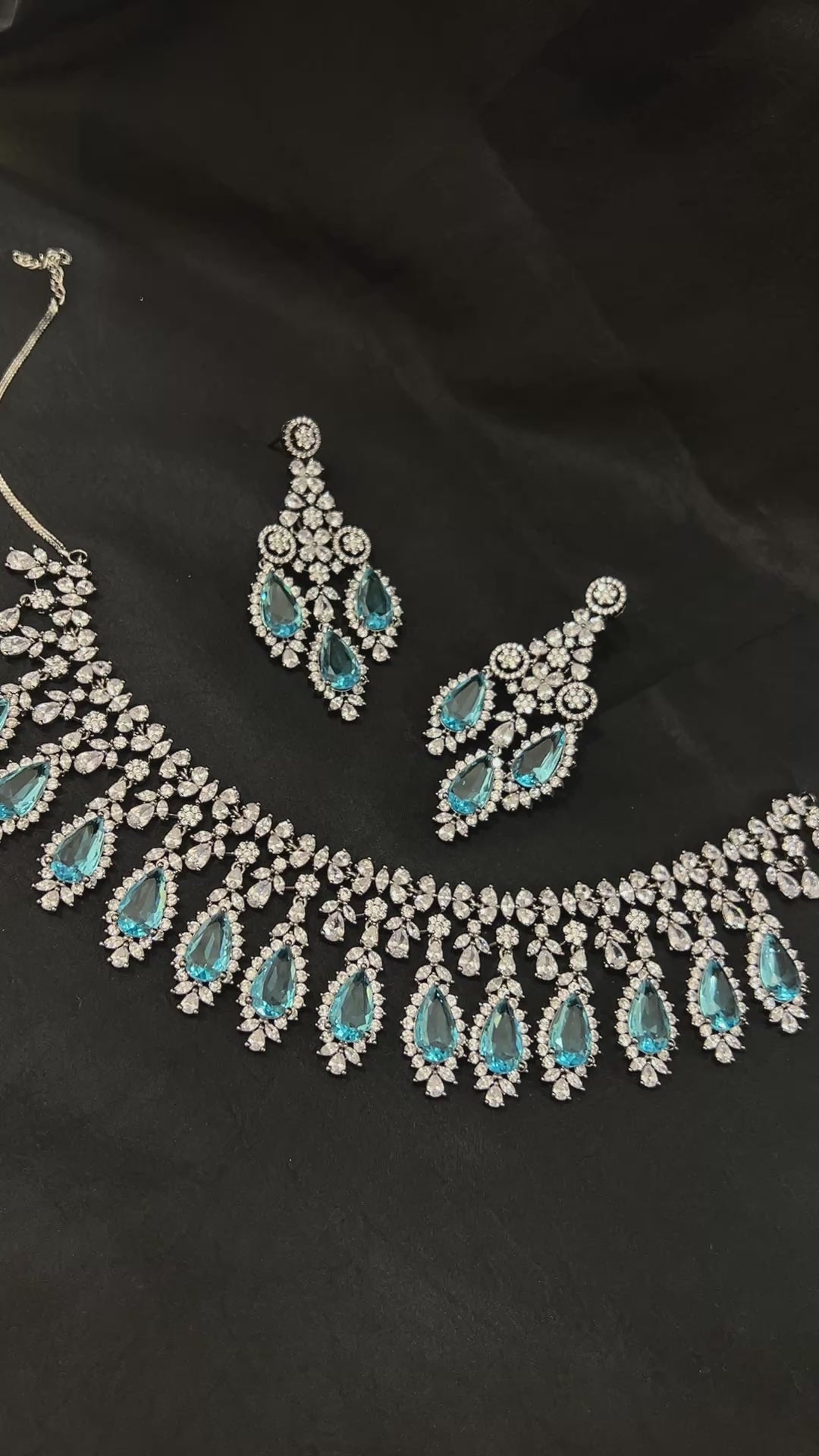 Quzey AD Ferozi Necklace Set
