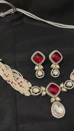 Quzey Kundan Maala Necklace Set