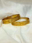 Quzey Golden Bangles - 2Pc