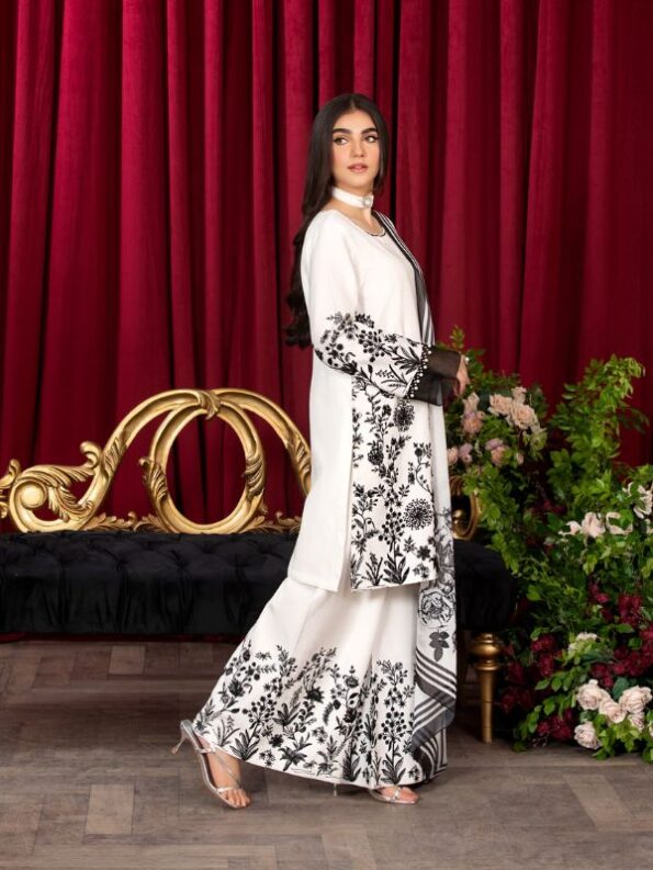 HEERAS Viscose - WHITE NOIR EMBROIDERED