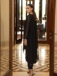 Quzey Semi-formal Cape – Black