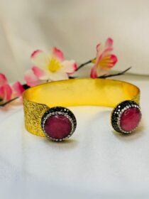 Quzey Golden Bracelet - Pink