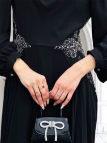 Quzey Modest Dress - Black