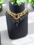 Quzey Obsidian Kundan Necklace Set